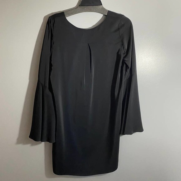 Amanda Uprichard 100% Silk Shirt Dress NWT Size Medium - Picture 7 of 7